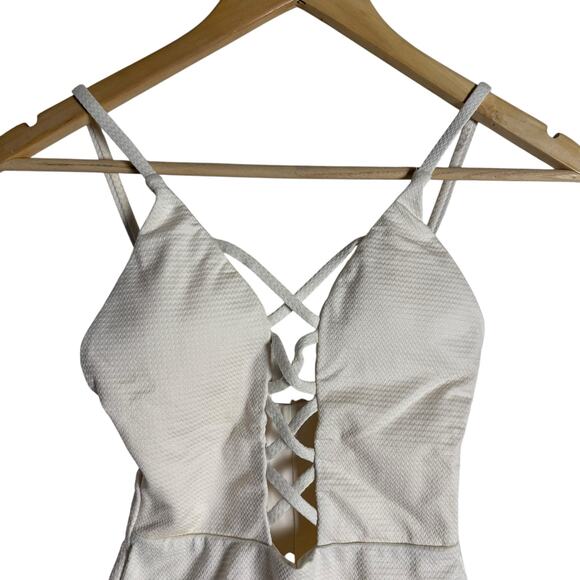 Dippin’ Daisy’s Bliss White Lattice Plunge One Piece Swimsuit Size XS - Picture 5 of 12